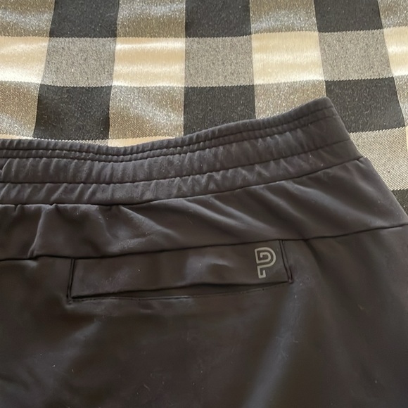Public Rec Daymaker Pants Sweatpants 42 x 30 Zip Pockets Pull On Black Stretch - Picture 13 of 16